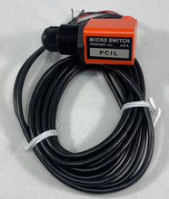 Load image into Gallery viewer, PCIL - HONEYWELL - MICROSWITCH Photo Sensor
