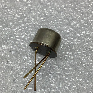 2N4929 - MOTOROLA - Silicon PNP Transistor  MFG -MOTOROLA