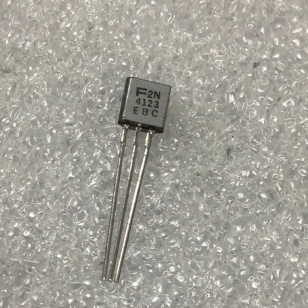 2N4123 - FAIRCHILD - Silicon NPN Transistor  MFG -FAIRCHILD