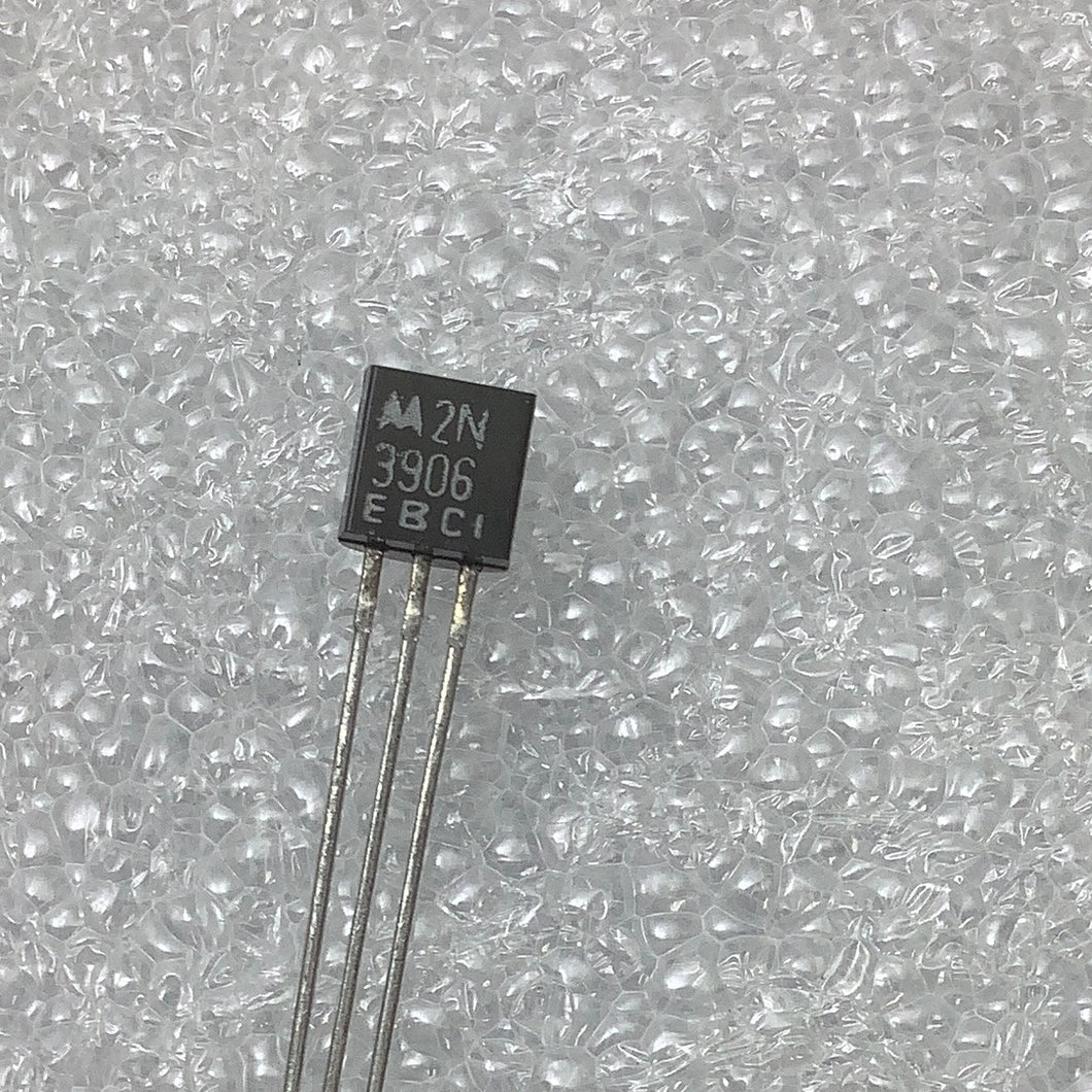 2N3906-MOT - Silicon PNP Transistor  MFG -MOTOROLA