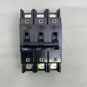 IELHR111-1-62-15-01-V Airpax 15A Circuit Breaker, 3 Plole